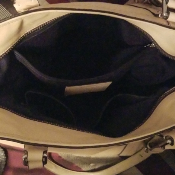 Womens COACH purse - Picture 5 of 13